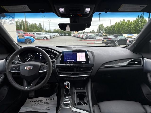 Used 2020 Evergreen Metallic Cadillac Sport image 18