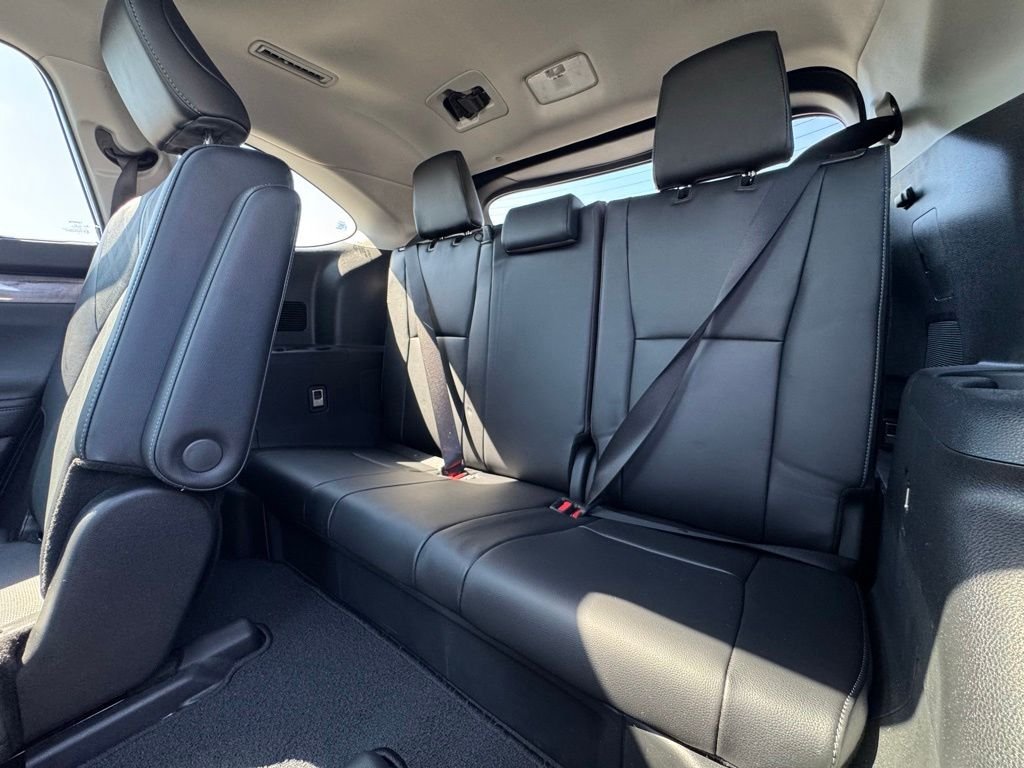 Used 2024  Toyota Platinum image 21