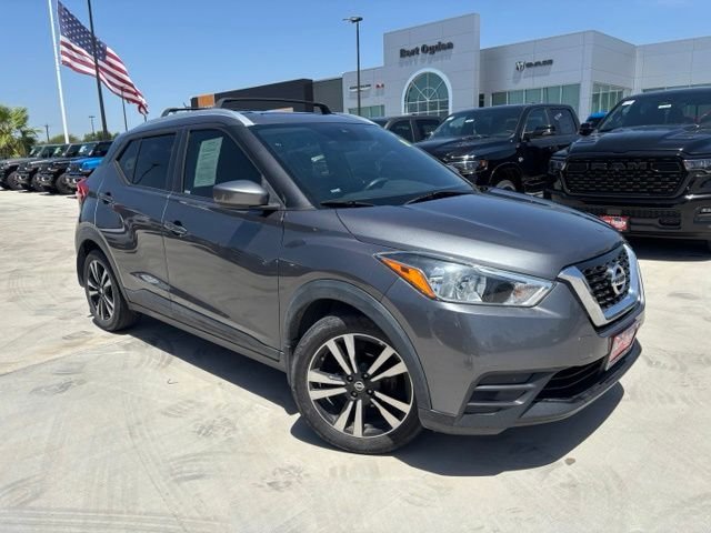 Used 2020 Gray Nissan SV image 14