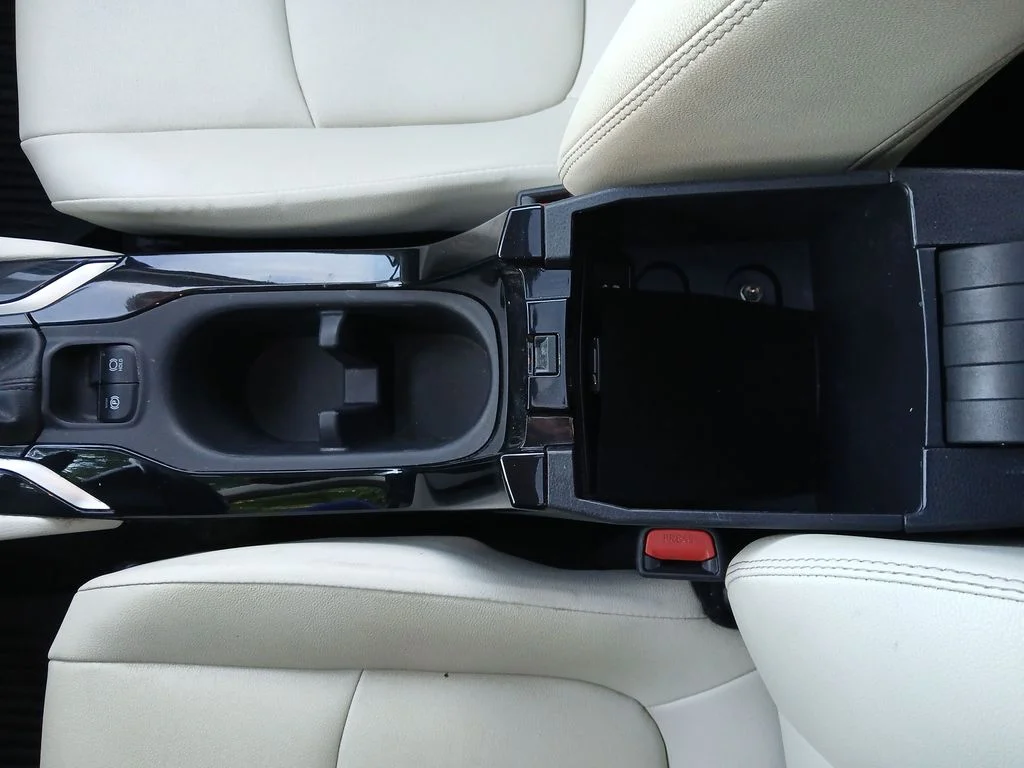 Used 2024 Blue Toyota XLE image 32