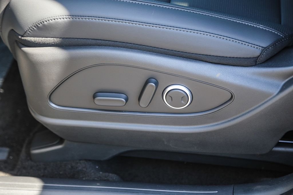 New 2026 Gray Hyundai SEL image 21