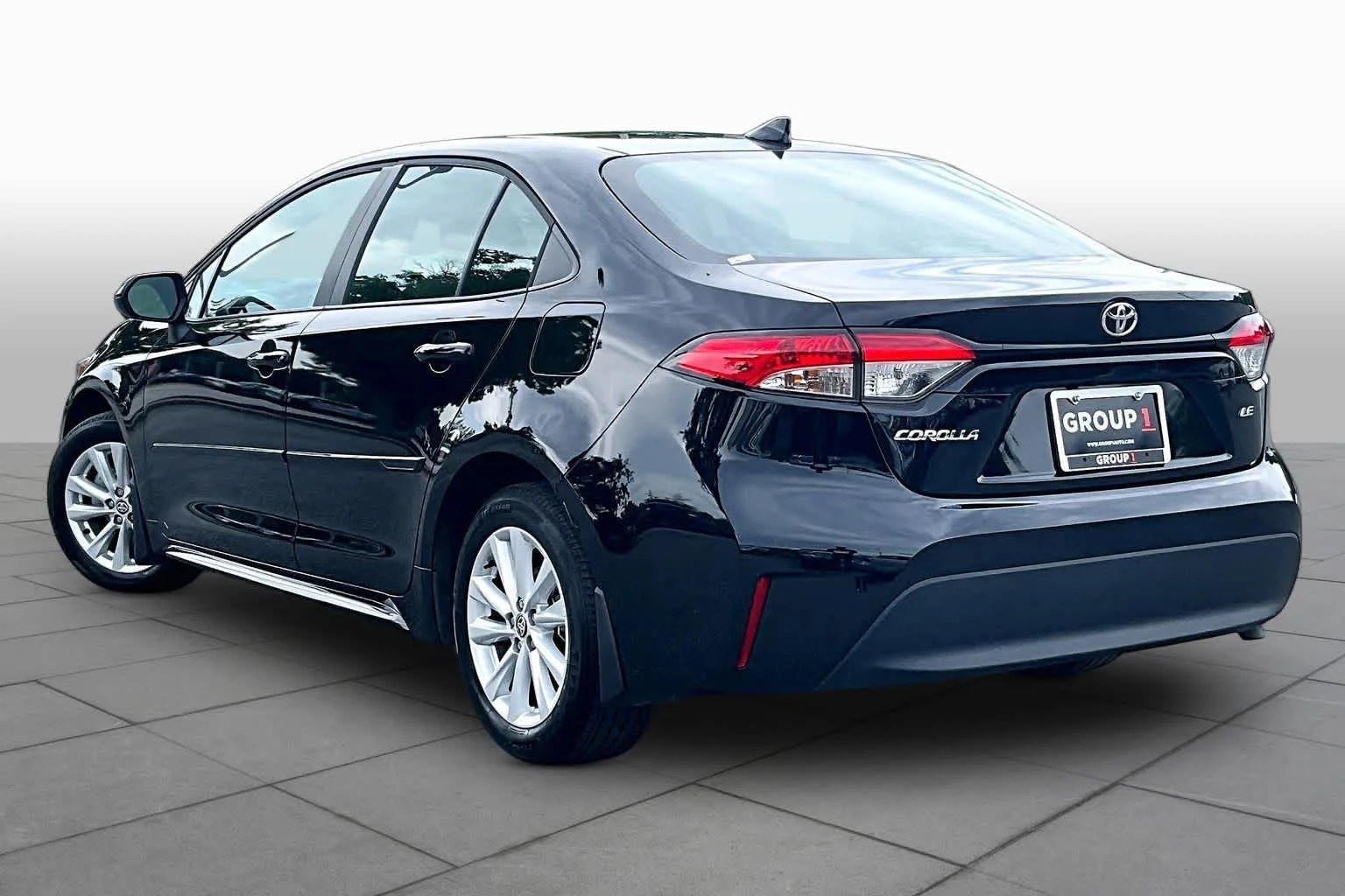Used 2026 Midnight Black Metallic Toyota LE image 11