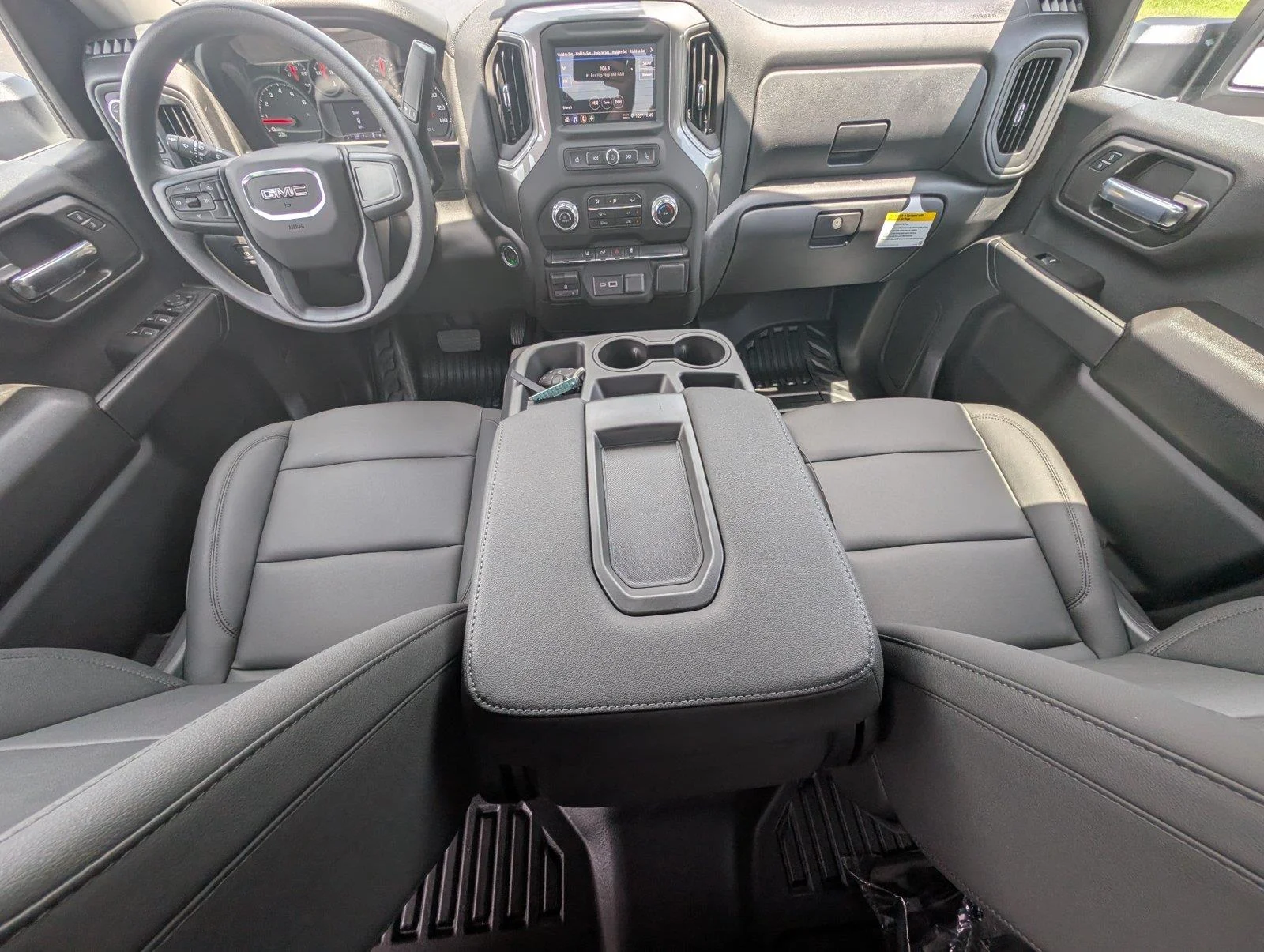 New 2026 Summit White GMC Pro image 35