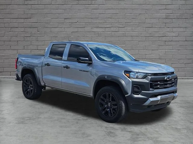 Used 2024 Sterling Gray Metallic Chevrolet Trail Boss image 7