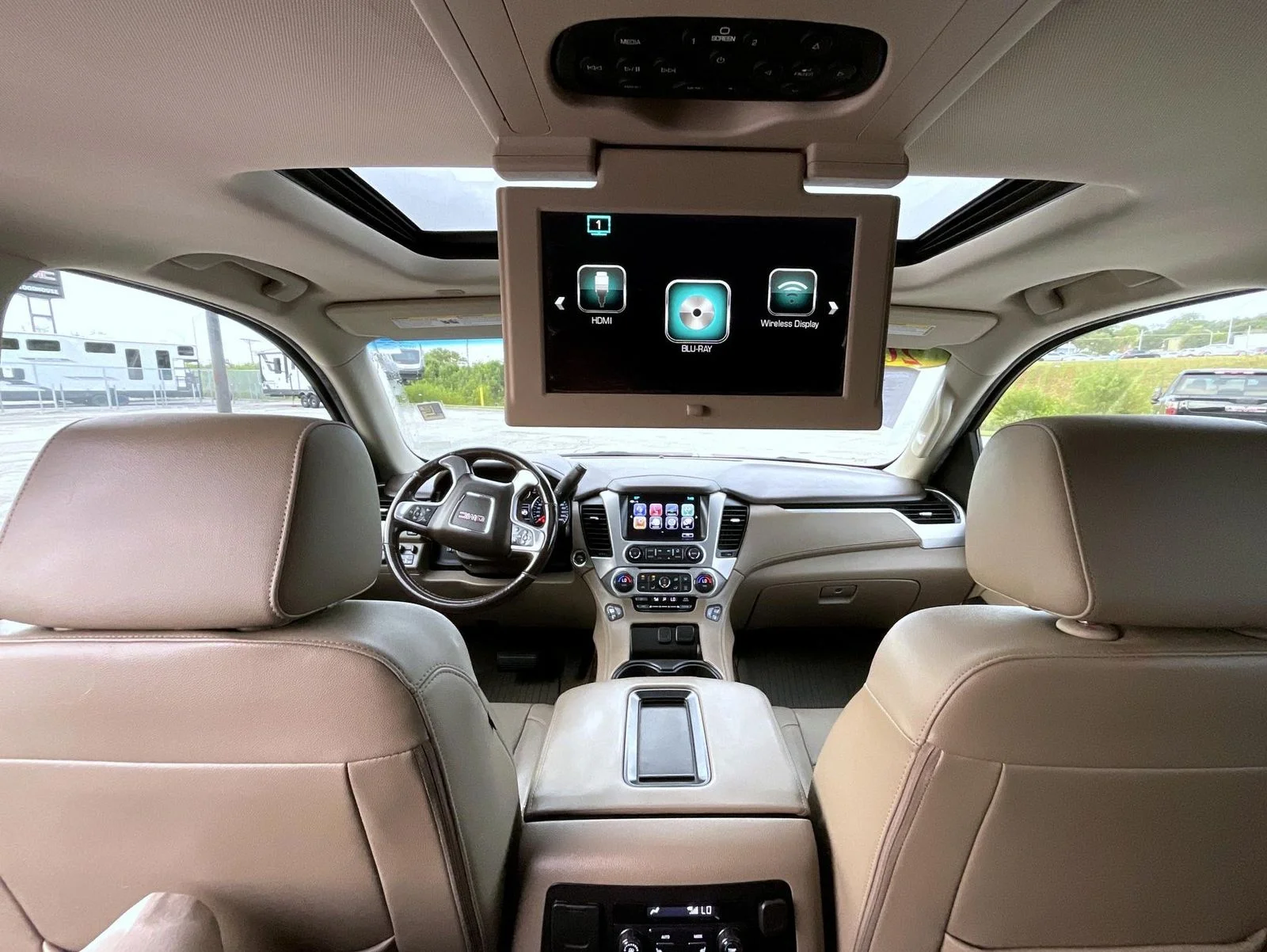 Used 2018 Red GMC SLT image 21