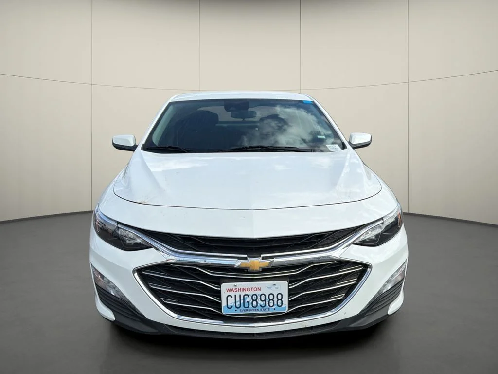 Used 2024 White Chevrolet LT image 2