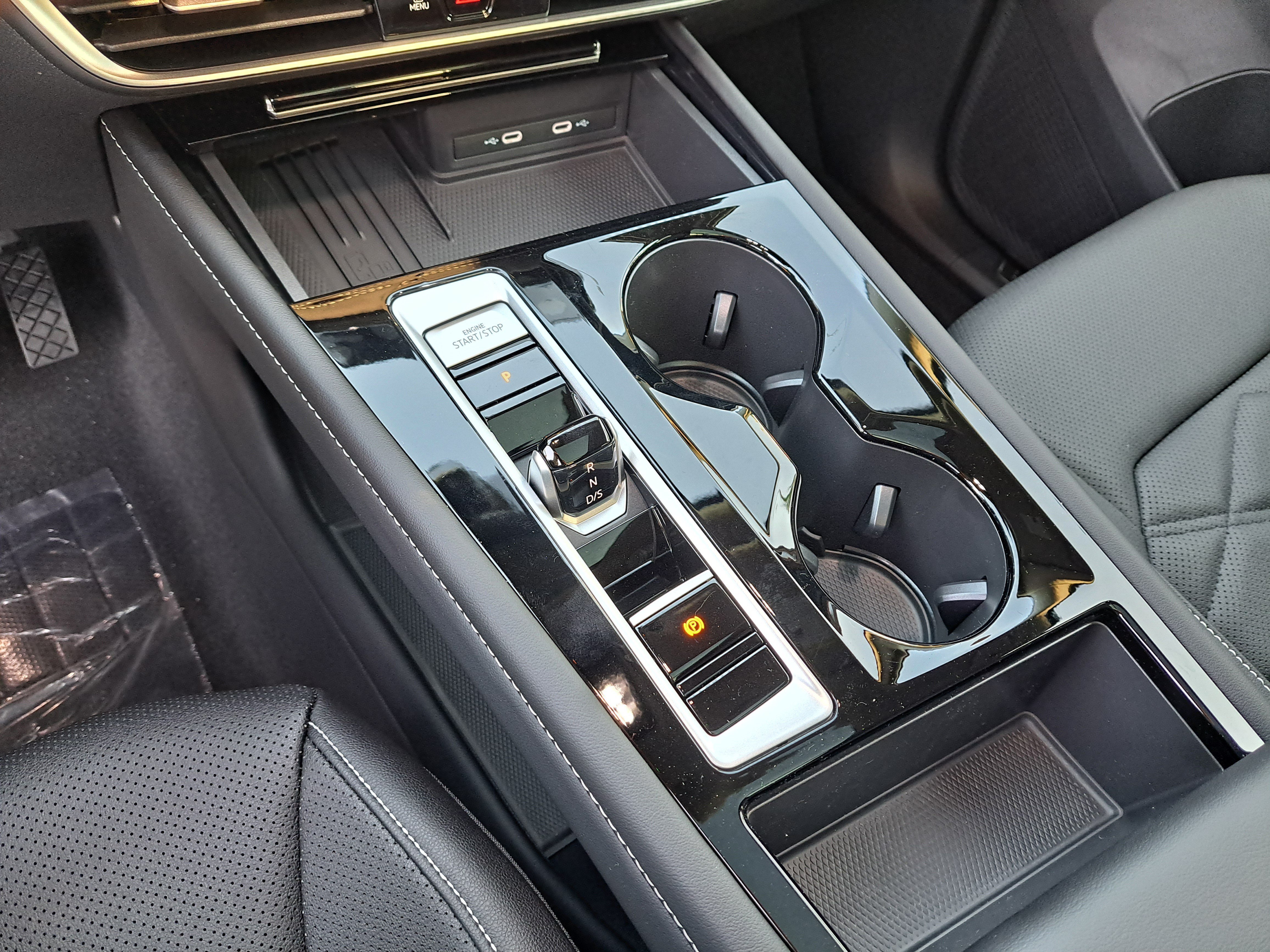 New 2026 Gray Volkswagen 2.0T SE w/Technology image 10