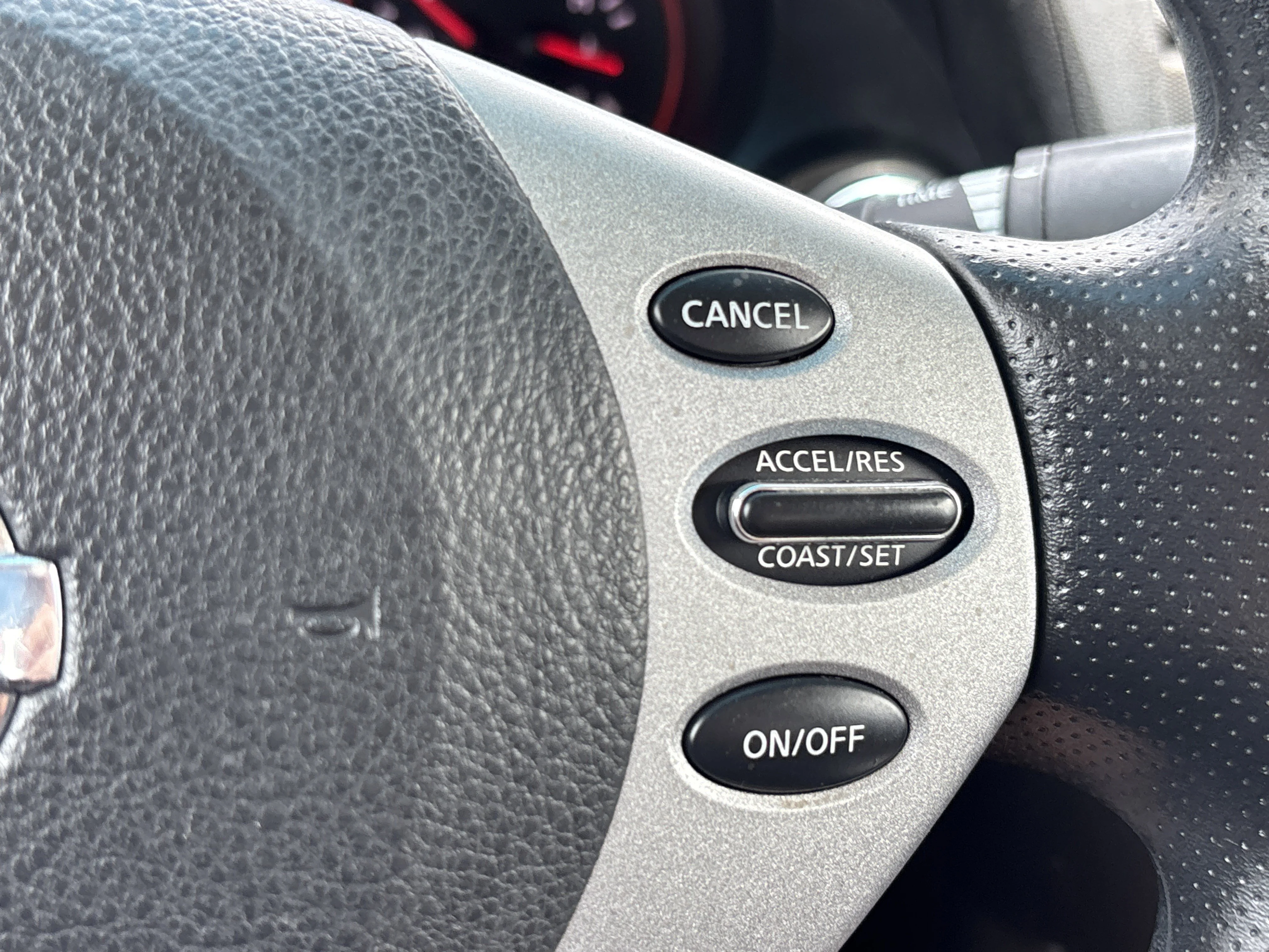 Used 2009 Navy Blue Metallic Nissan 2.5 S image 25