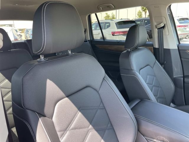 New 2026 Gray Volkswagen 2.0T SE w/Technology image 28