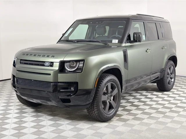 2026 Land Rover Defender 110 X-Dynamic SE