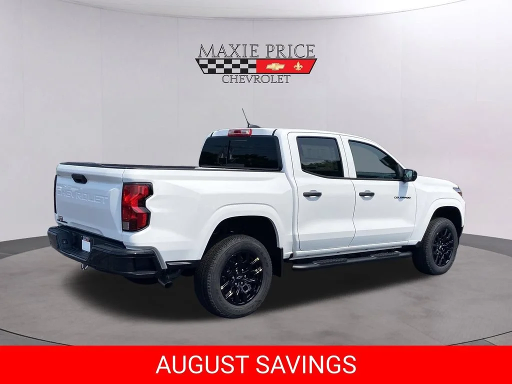 2026 Chevrolet Colorado Work Truck - Photo 4