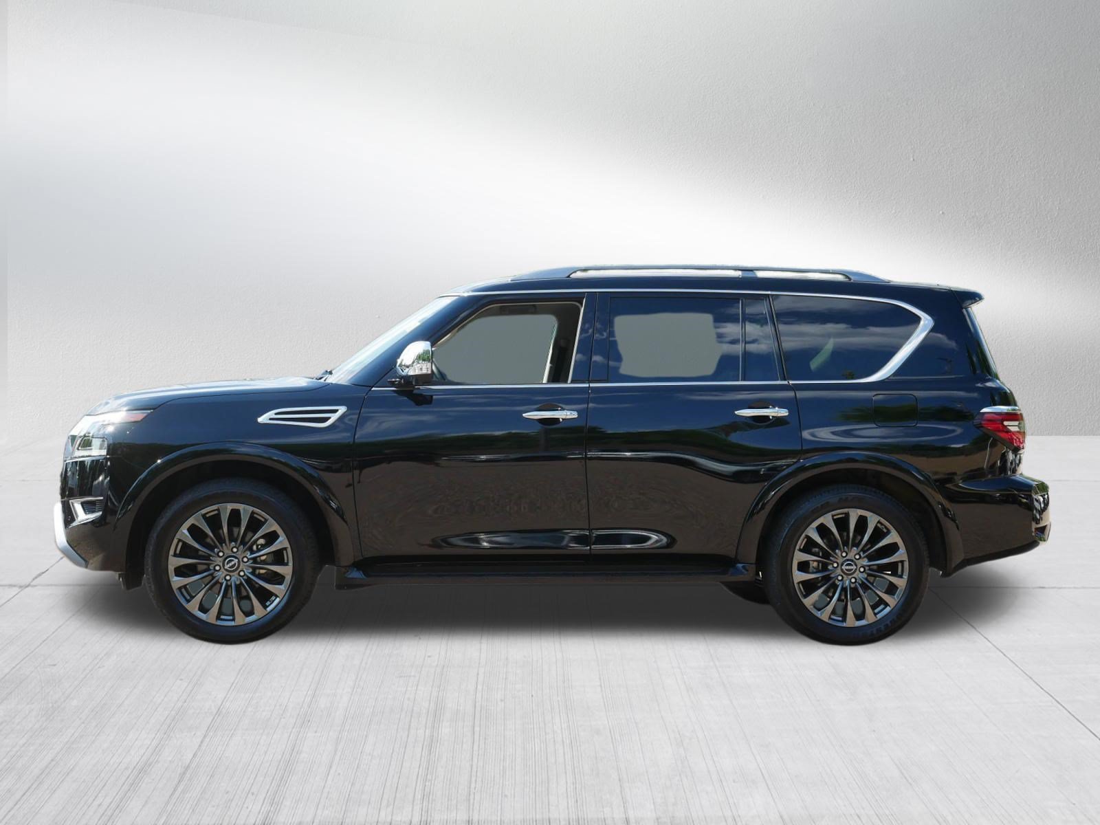 Used 2024 Super Black Nissan Platinum image 4
