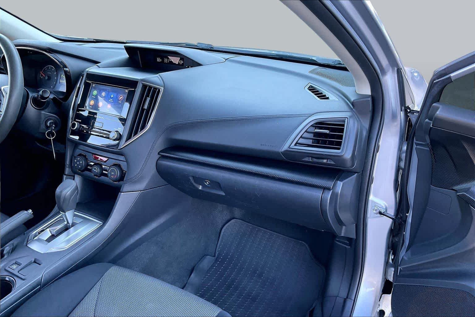 Used 2019 Ice Silver Metallic Subaru  image 17