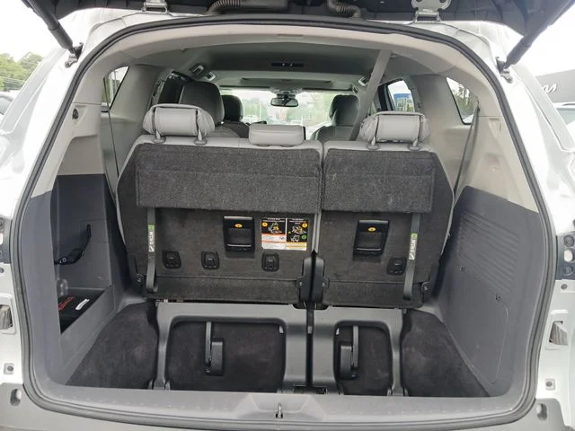 Used 2023 Silver Toyota XLE image 9