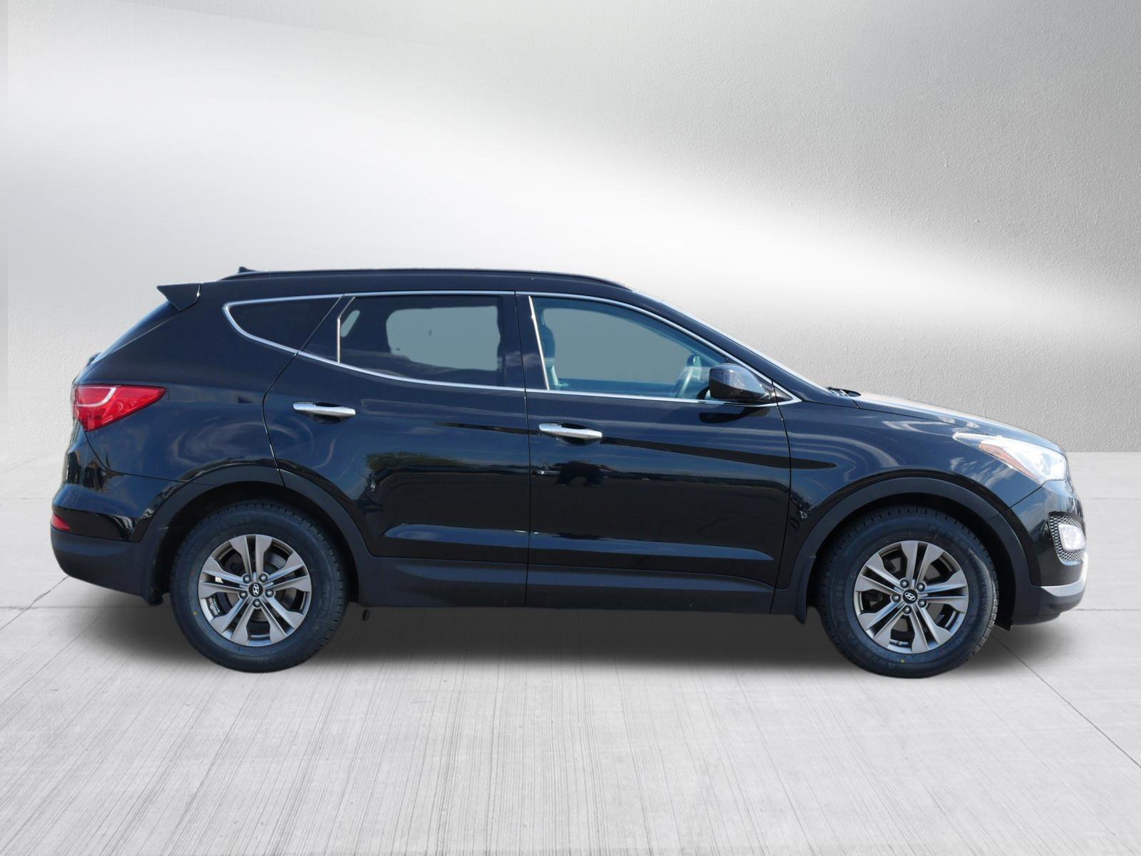 Used 2016 Hyundai Santa Fe Sport with VIN 5XYZUDLB5GG354262 for sale in Bloomington, MN