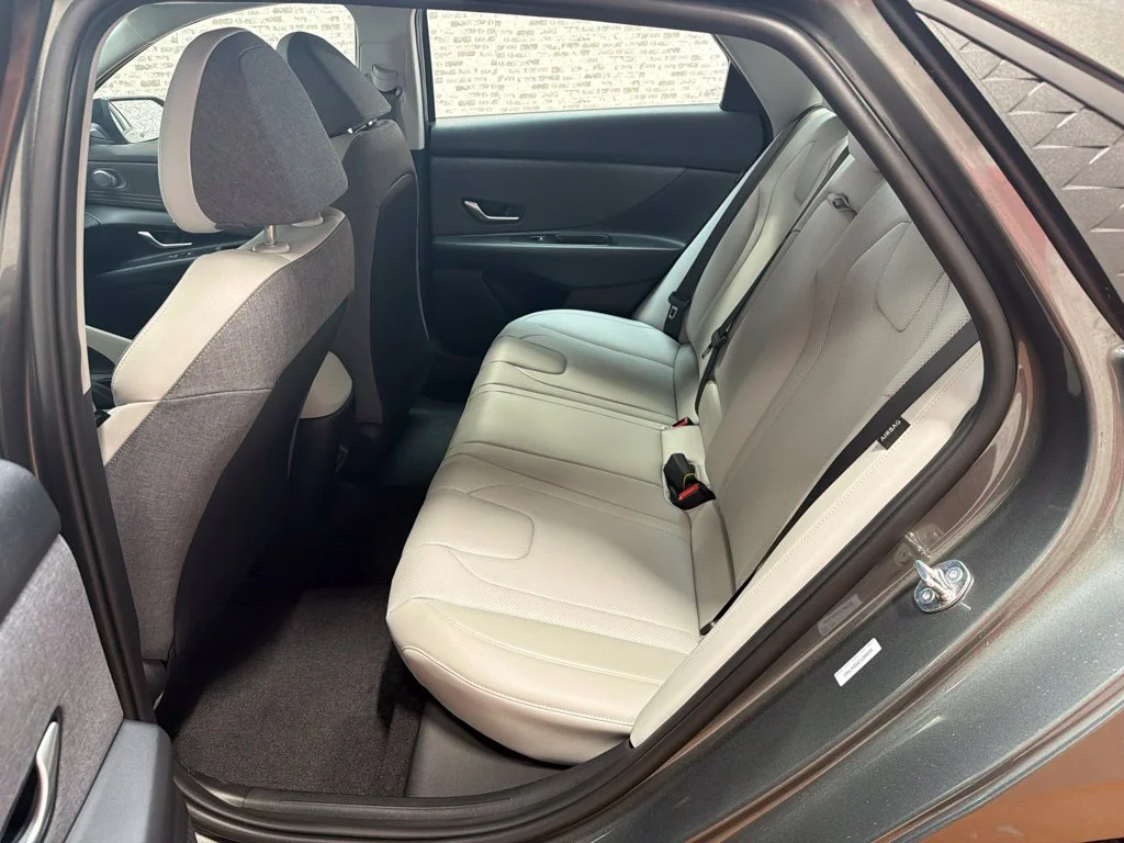 New 2026 Amazon Gray Hyundai SEL Sport Plus image 13