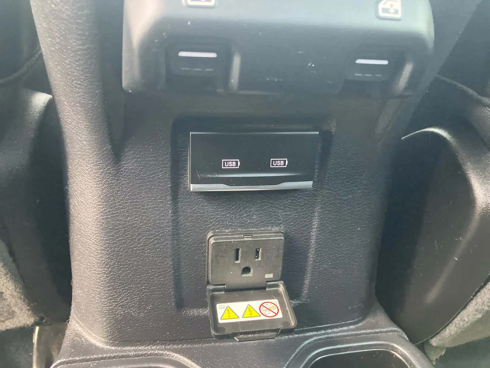 Used 2022 Sting-Gray Clearcoat Jeep Rubicon image 40