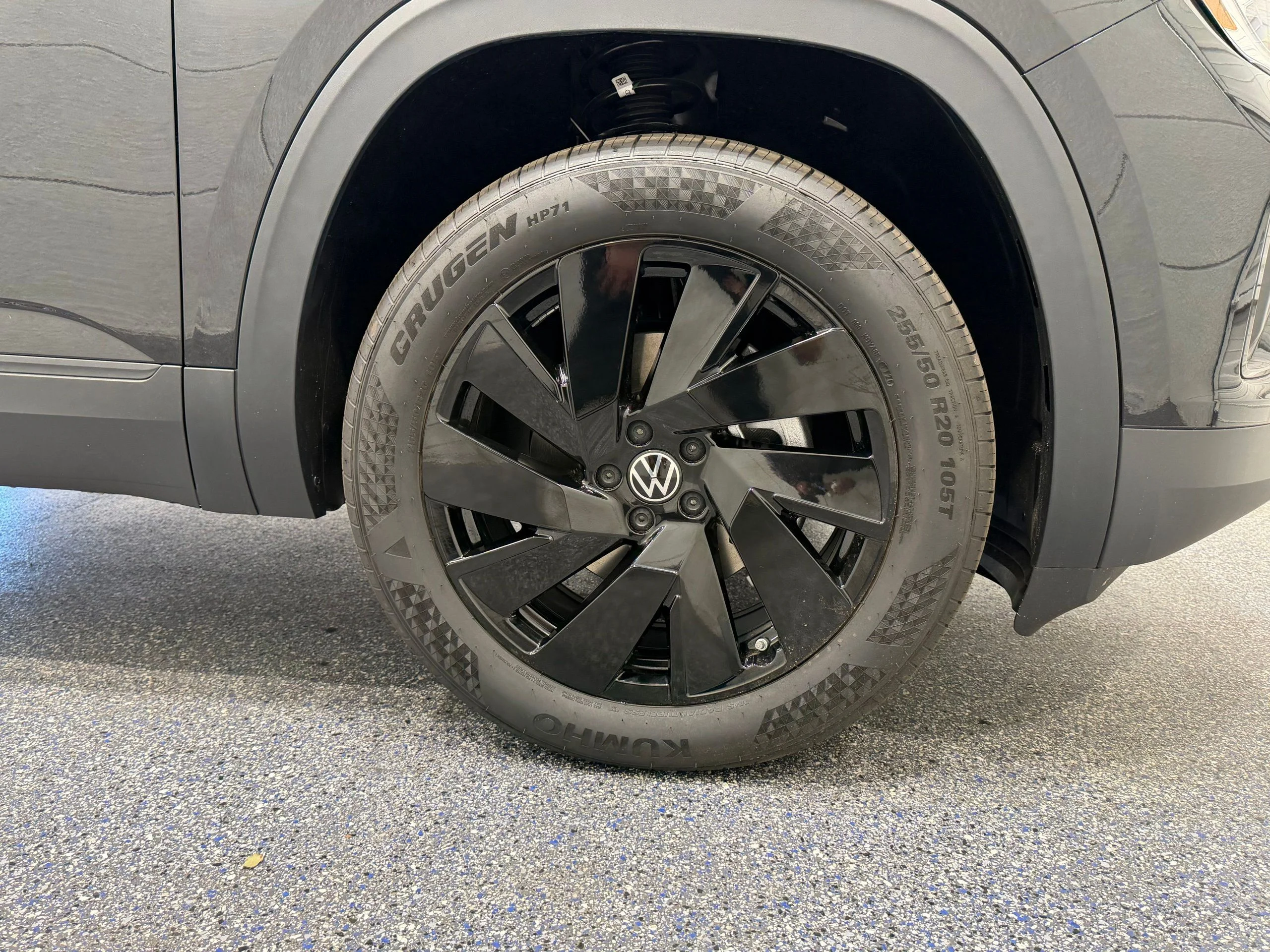 New 2026 Black Volkswagen 2.0T SE w/Technology image 14