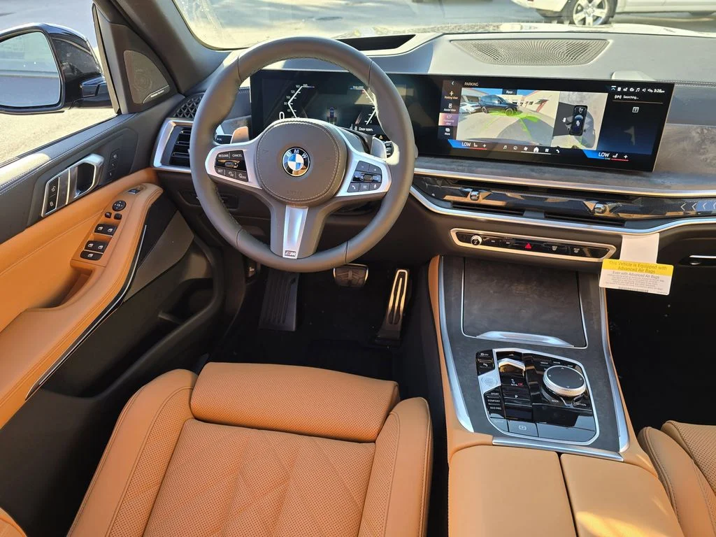 Used 2026 Black BMW sDrive40i image 8