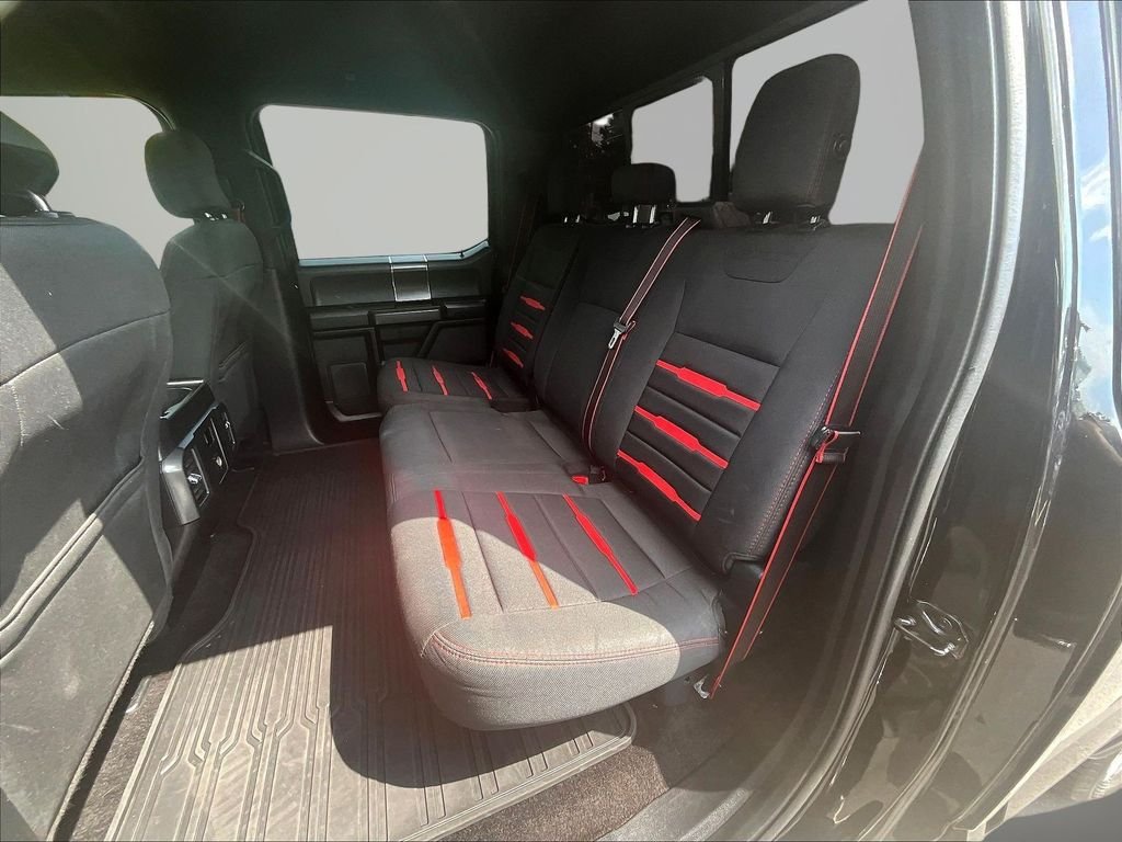 Used 2016 Black Ford XLT image 23