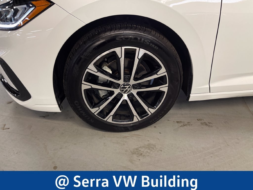 Used 2026 White Volkswagen 1.5T Sport image 11