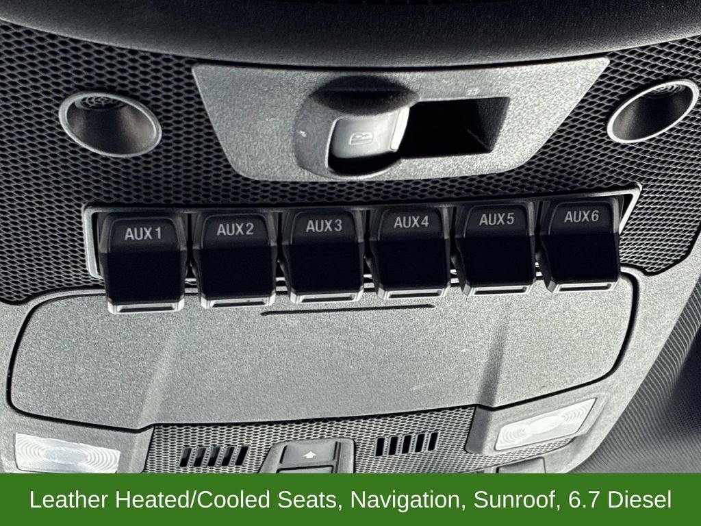Used 2022 White Ford Lariat image 40