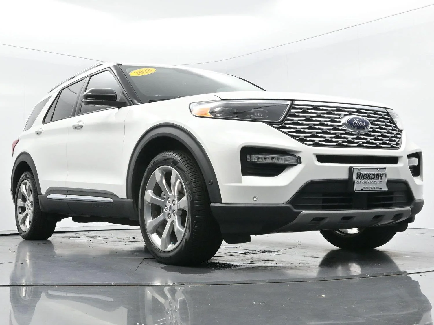 Used 2020 Star White Metallic Tri-Coat Ford Platinum image 52