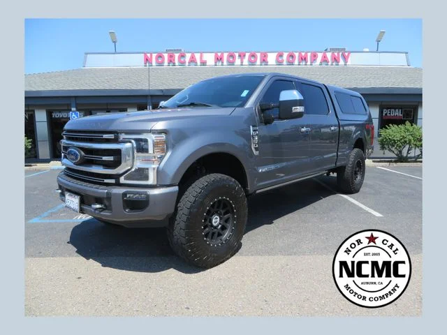 Used 2022 Gray Ford Platinum image 1