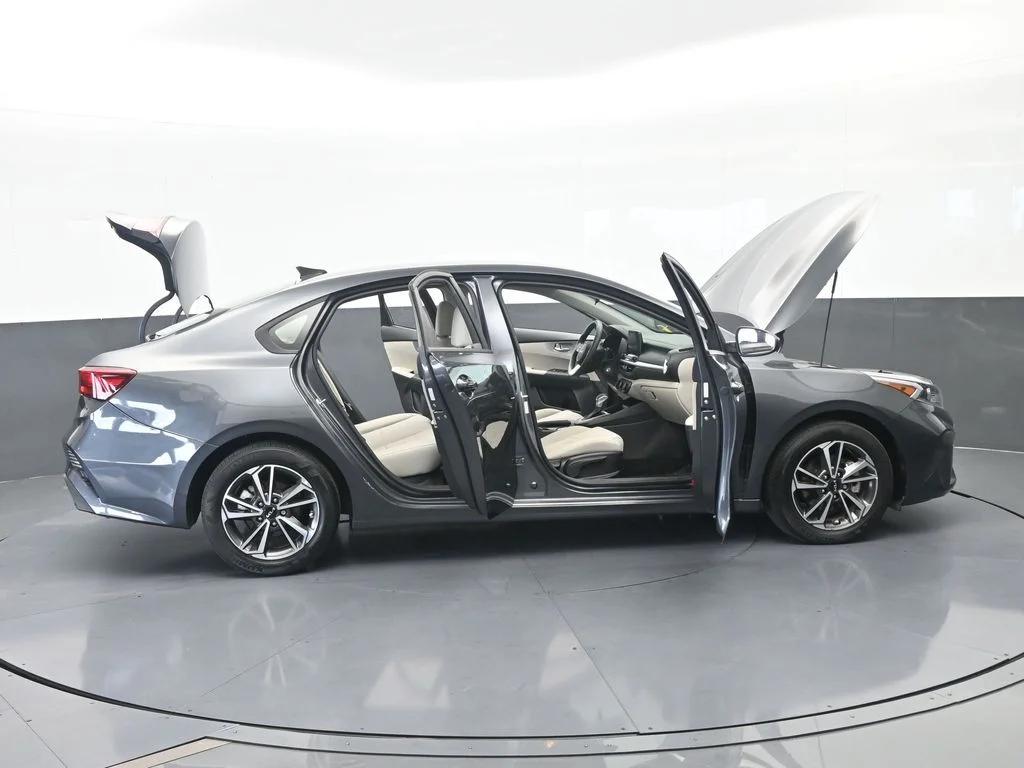 Used 2023 Gravity Gray Kia LXS image 62
