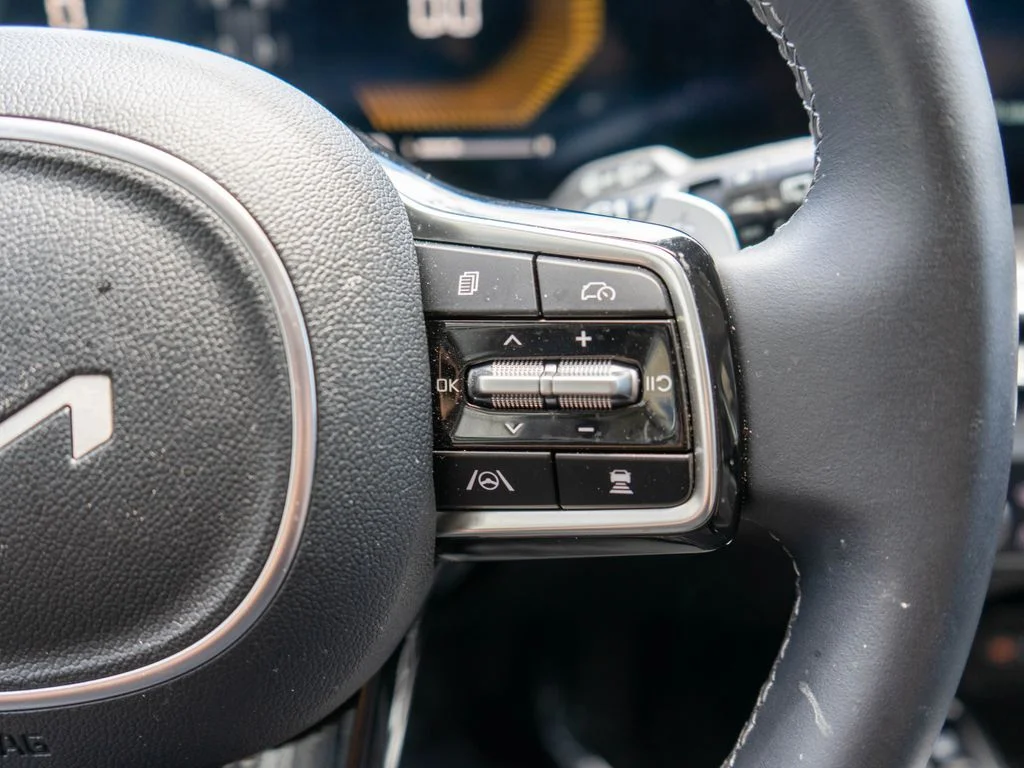 2025 Kia Sorento EX Hybrid - Photo 19