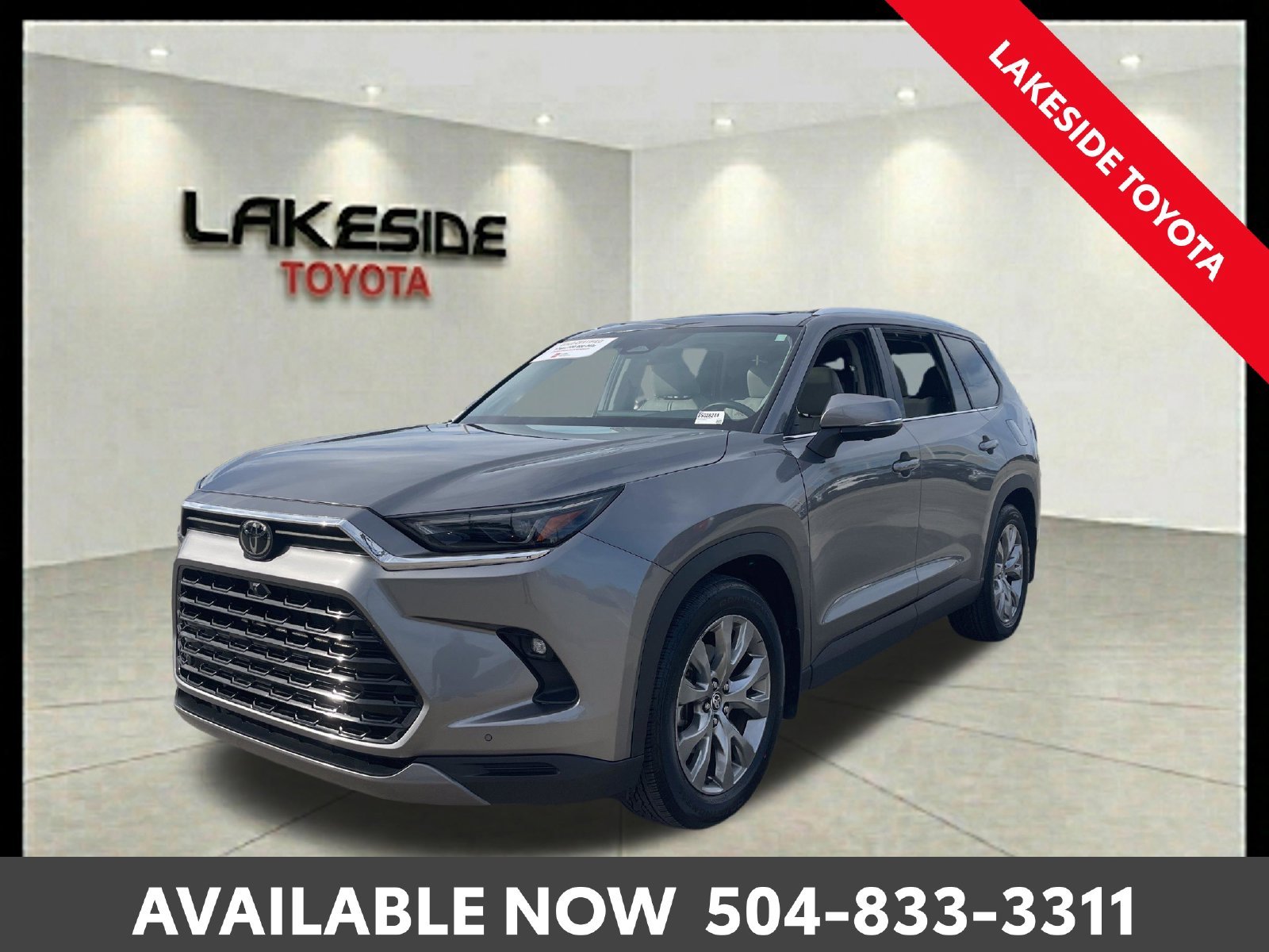 Certified Used 2025  Toyota Limited image 1