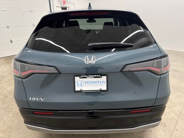 New 2027 Nordic Forest Pearl Honda EX-L image 6