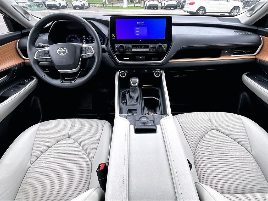 Used 2024 Red Toyota Limited image 22