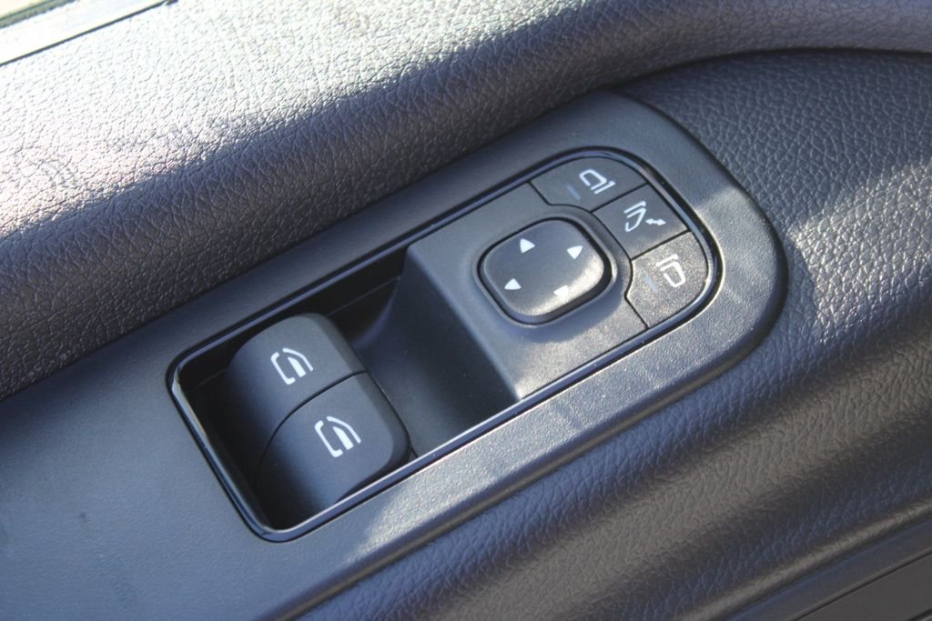 New 2026 Obsidian Black Metallic Mercedes-Benz 15 Passenger 170 WB image 27