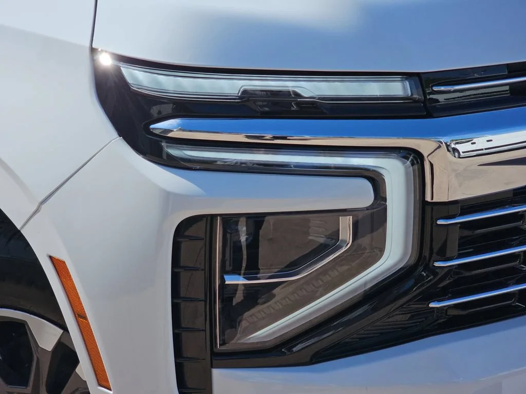 New 2026 Summit White Chevrolet LT image 36