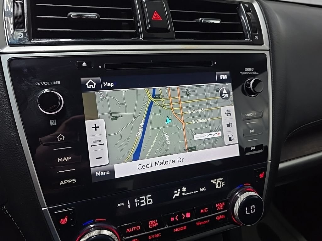 Used 2018 Black Subaru 2.5i image 27