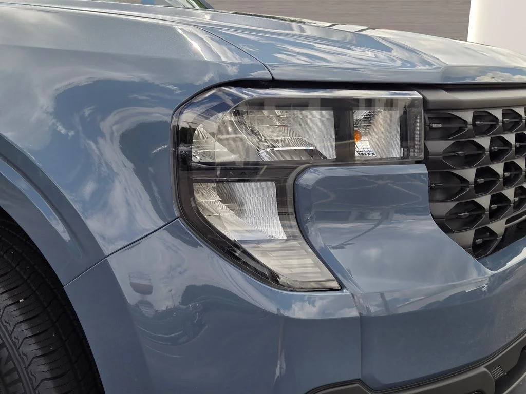 Used 2025 Gray Ford XLT image 7