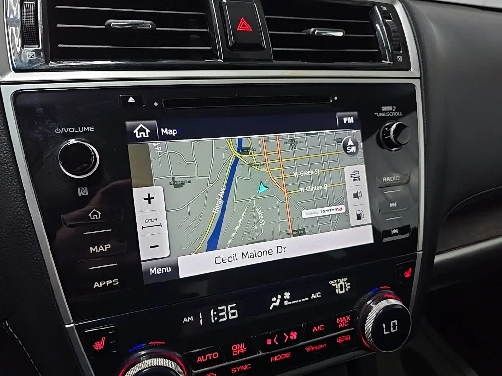 Used 2018 Black Subaru 2.5i image 27