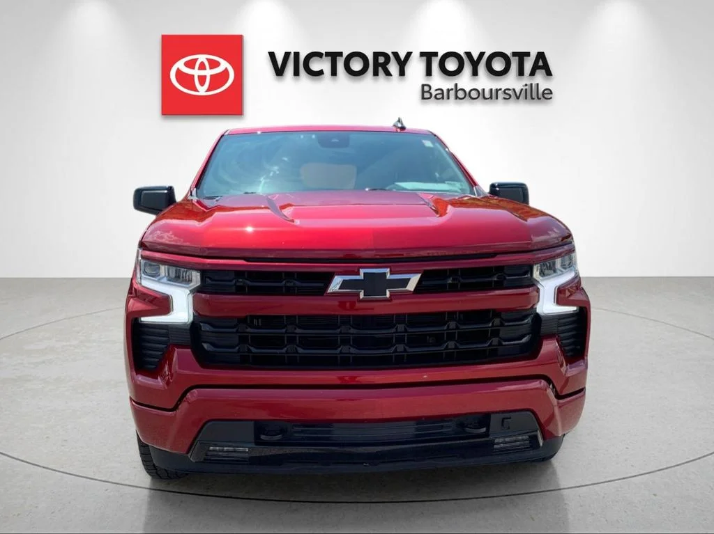Used 2025 Red Chevrolet RST image 8