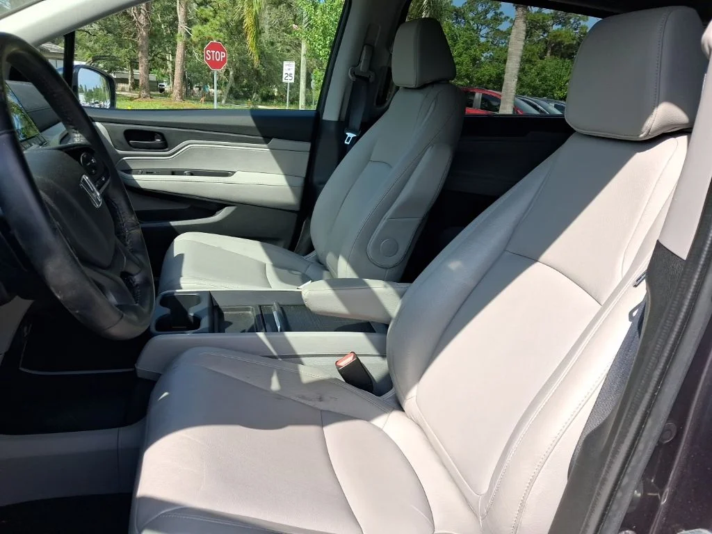 Used 2020 Gray Honda EX-L image 19