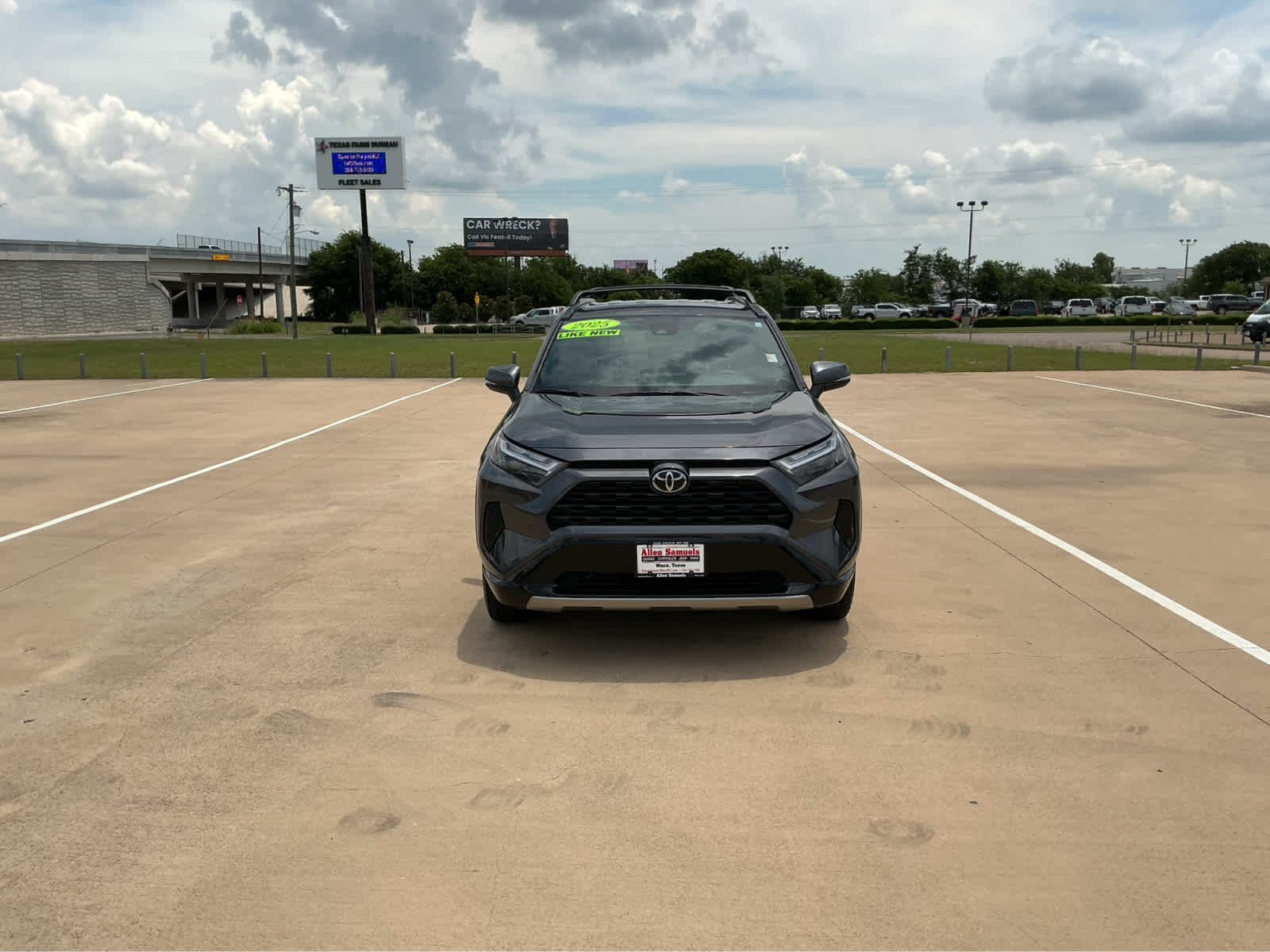 Used 2025 Magnetic Gray Metallic Toyota Hybrid SE image 3