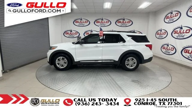 Certified Used 2021 Oxford White Ford XLT image 5