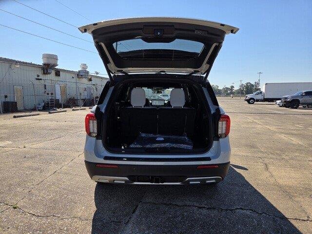 New 2027 Avalanche Gray Ford Active image 29