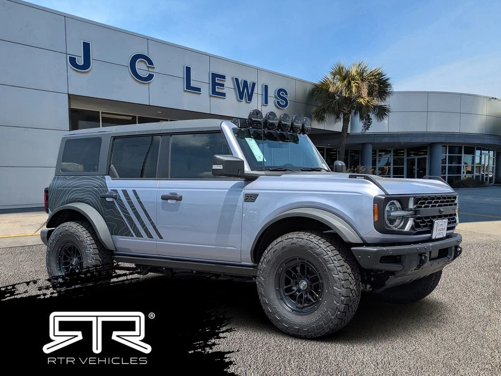 2025 Ford Bronco Badlands 4x4's photo