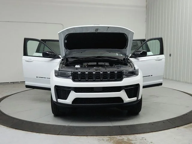 2026 Jeep Grand Cherokee L Laredo - Photo 11