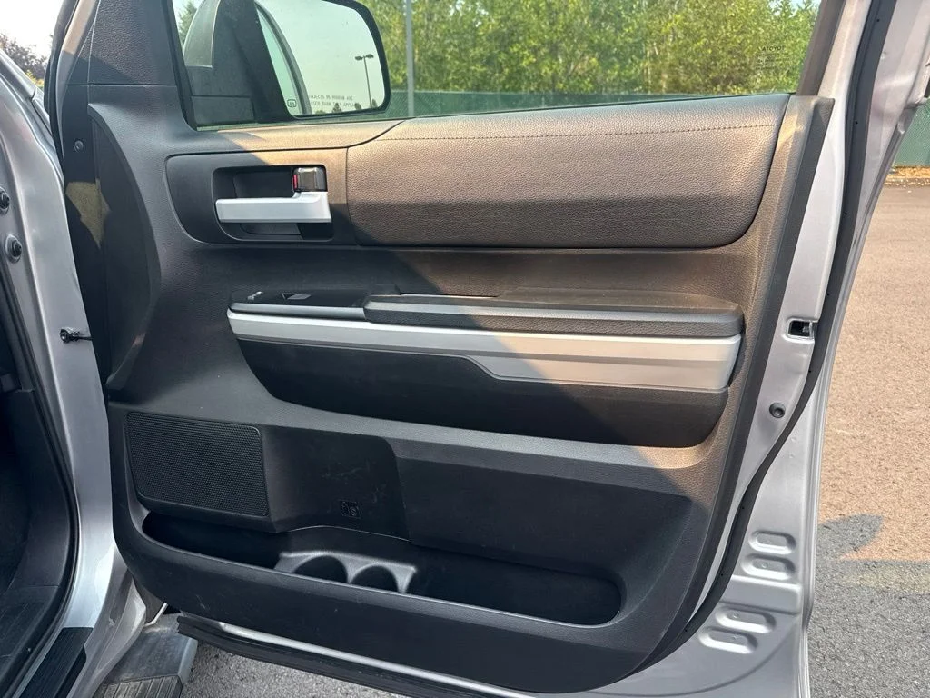 Used 2019 Silver Sky Metallic Toyota SR5 image 23