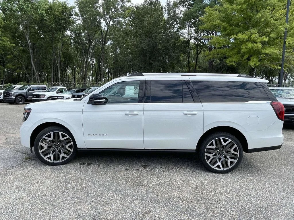 New 2027 White Ford Platinum image 6