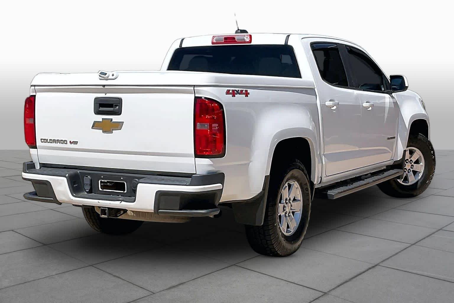 Used 2017 Summit White Chevrolet 4WD WT image 12