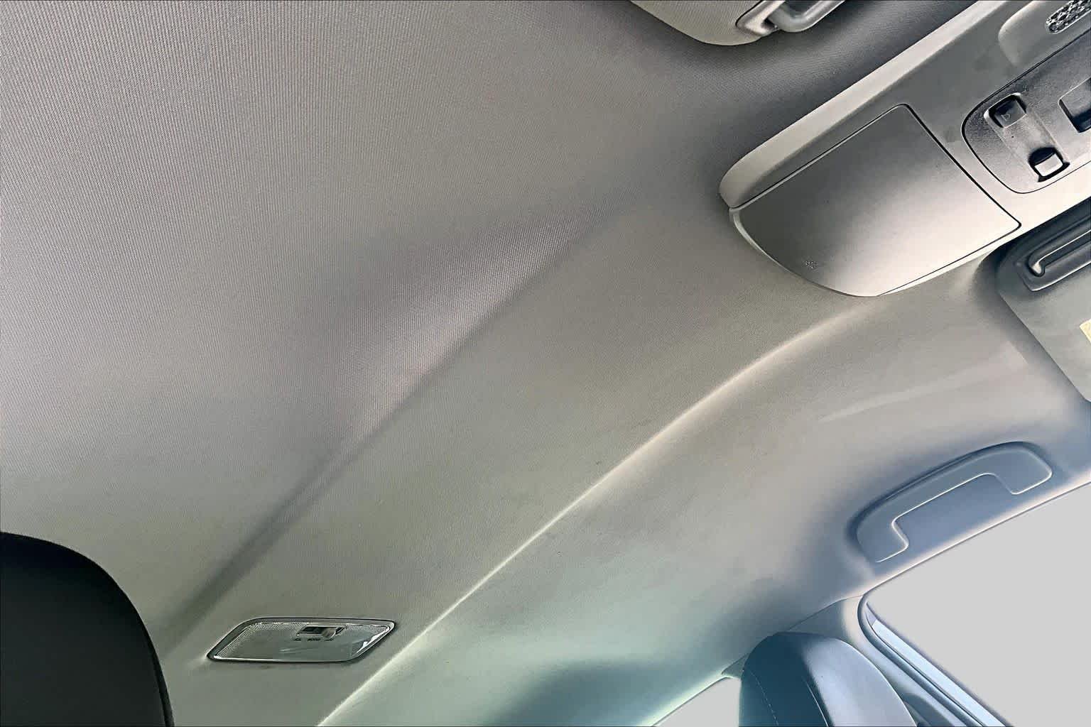 Used 2024 Ice Cap Toyota SE image 14