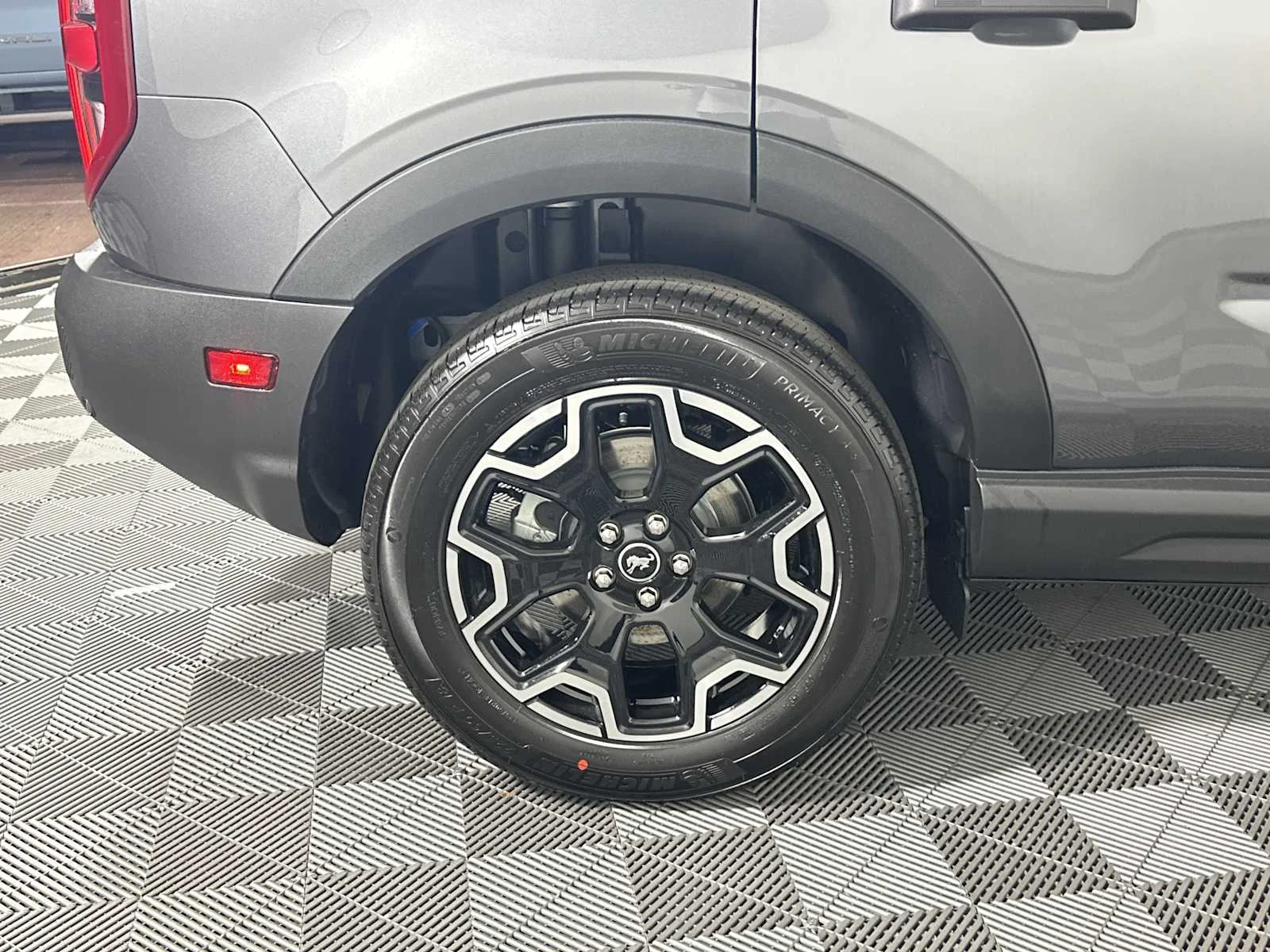 New 2026 Carbonized Gray Ford Outer Banks image 23